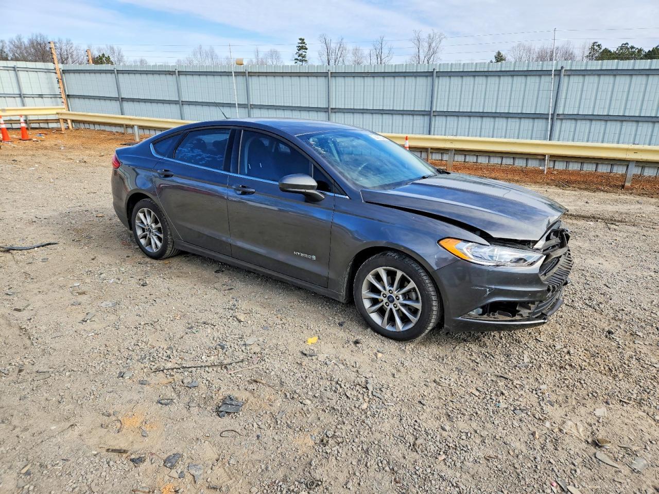 2017 Ford Fusion se Hybrid