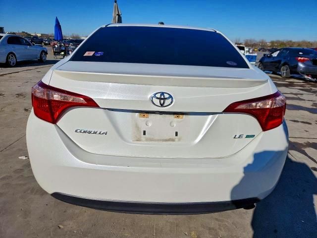 2017 Toyota Corolla le eco