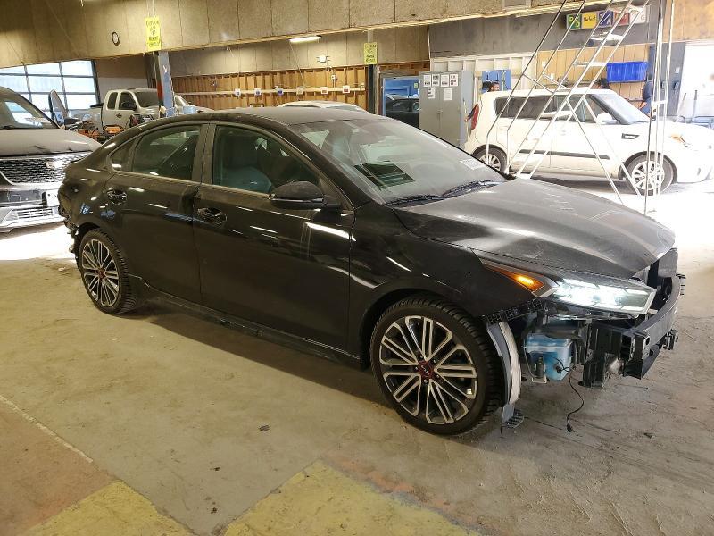 2022 KIA Forte gt