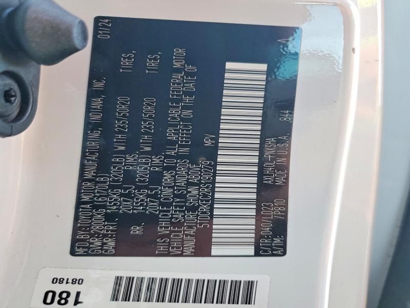 2024 Toyota Sienna xse