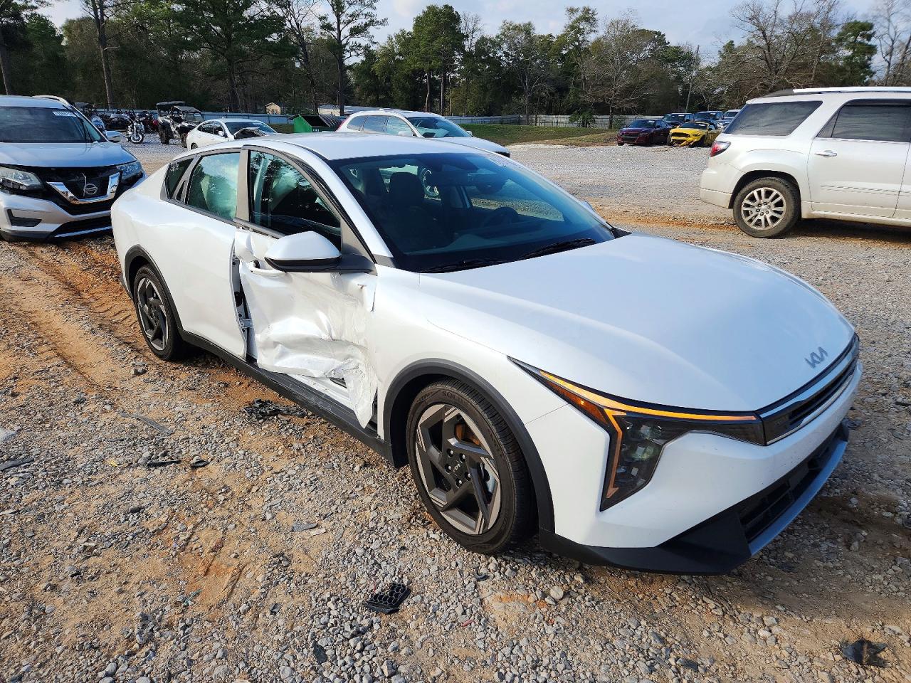 2025 KIA K4 ex