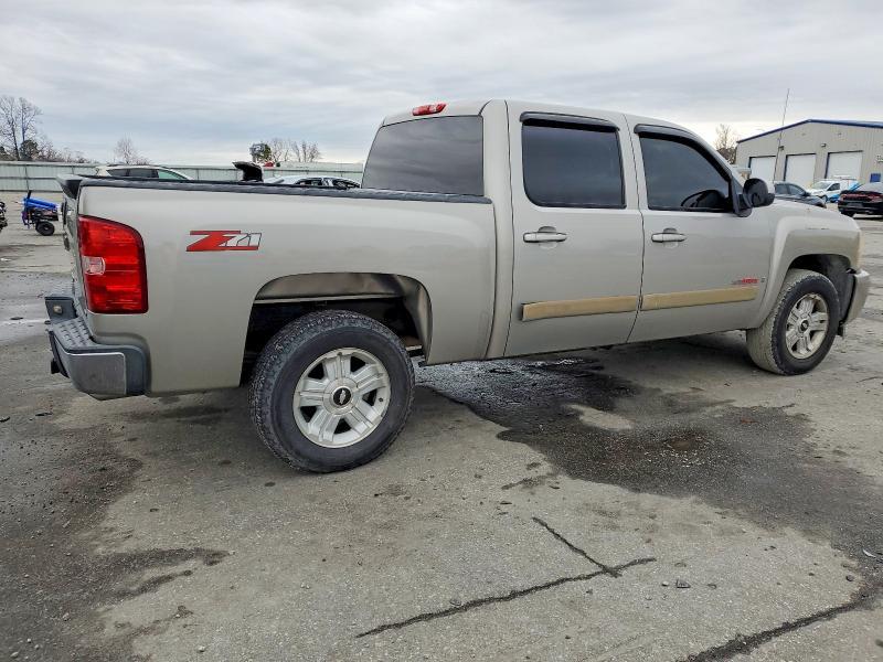 2007 Chevrolet Silverado C1500 Crew cab