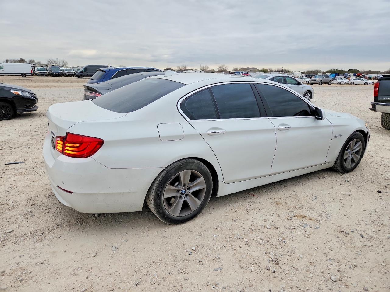 2012 BMW 528 i