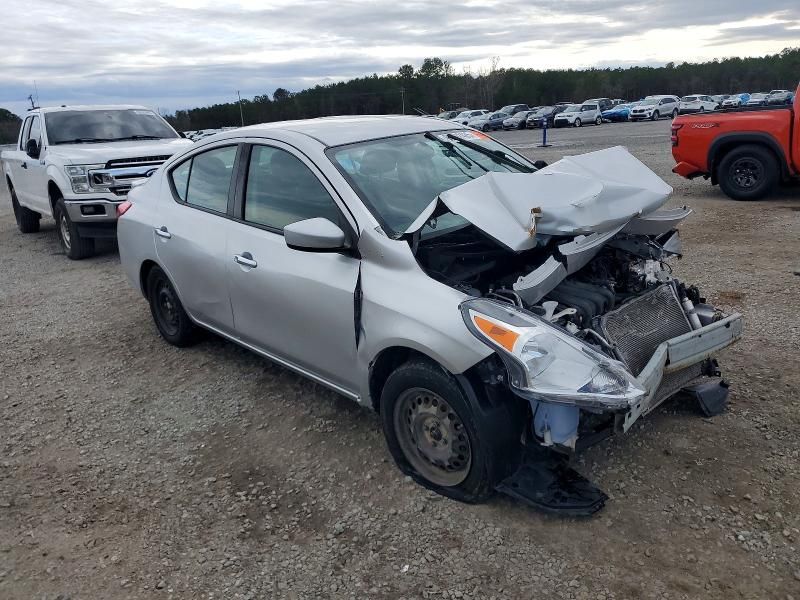 2019 Nissan Versa s