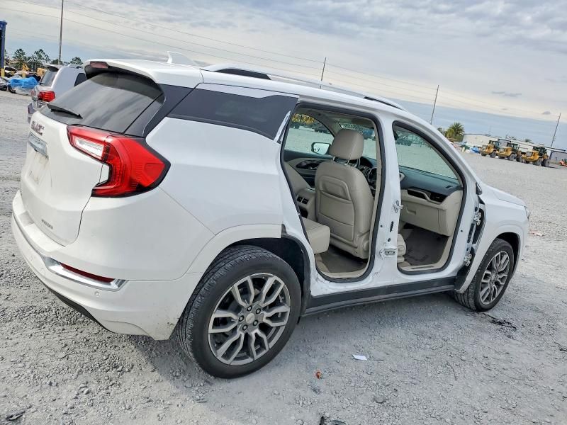 2022 GMC Terrain Denali