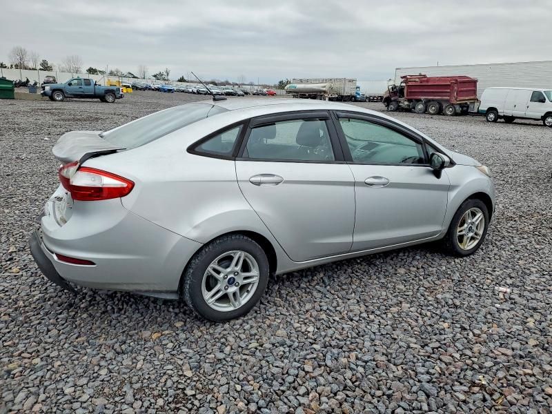 2018 Ford Fiesta se