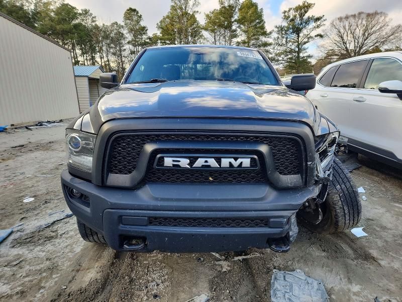 2022 Dodge Ram 1500 Classic slt