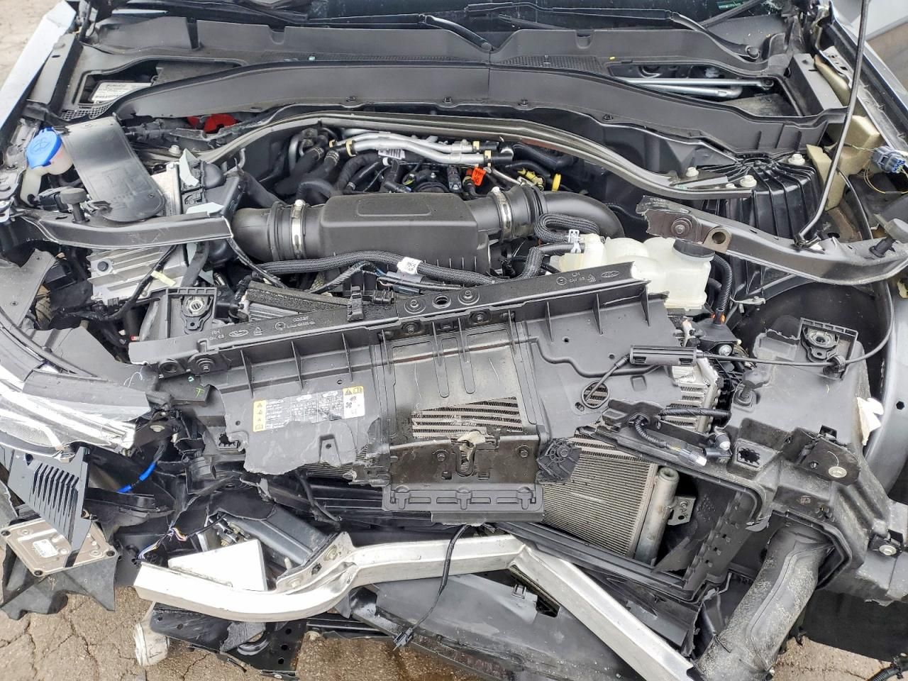 2023 Ford Explorer st