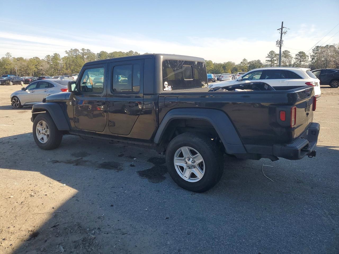 2020 Jeep Gladiator Sport
