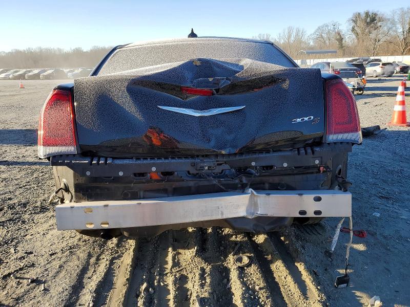 2015 Chrysler 300 s