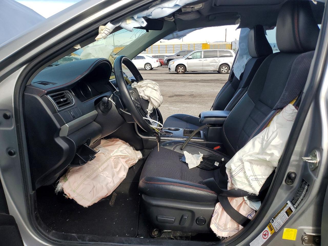 2017 Toyota Camry le