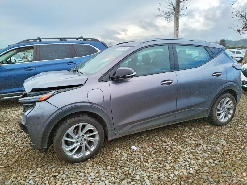 2023 Chevrolet Bolt euv lt
