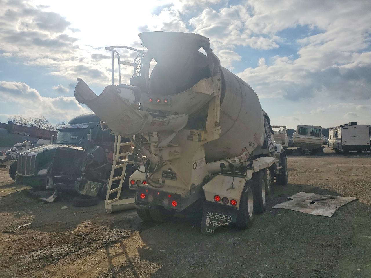 2025 Kenworth T880 Ready MIX Truck