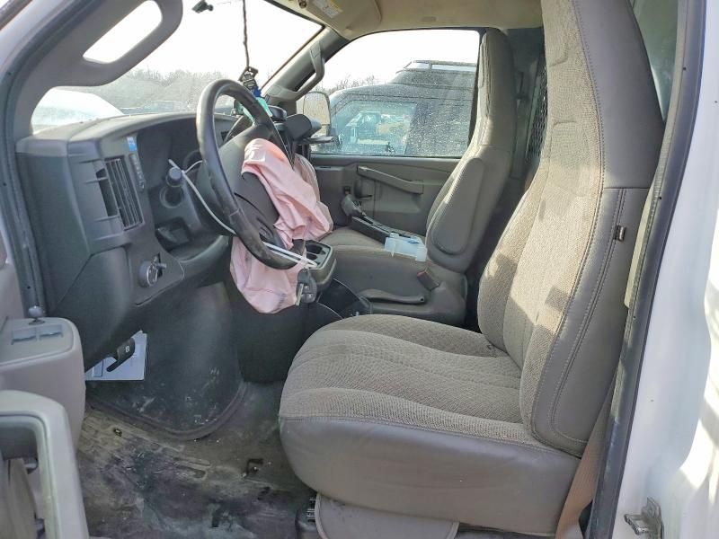 2021 Chevrolet Express 2500 Utility / Service Van