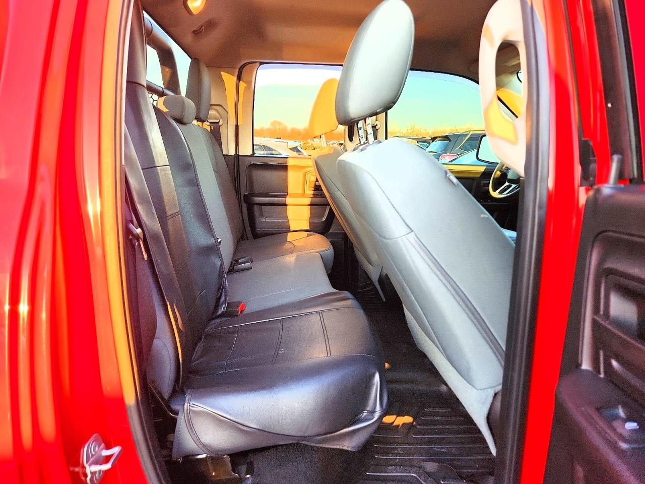 2015 Dodge Ram 1500 st