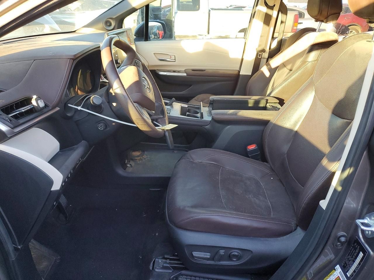 2024 Toyota Sienna Limited