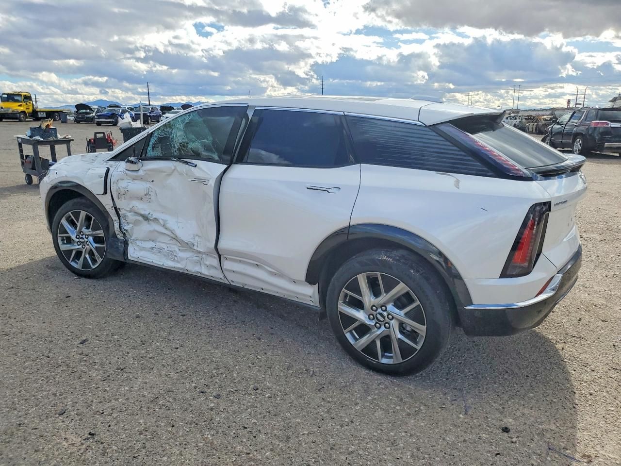 2025 Cadillac Optiq Luxury