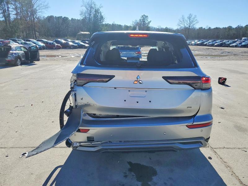 2025 Mitsubishi Outlander se