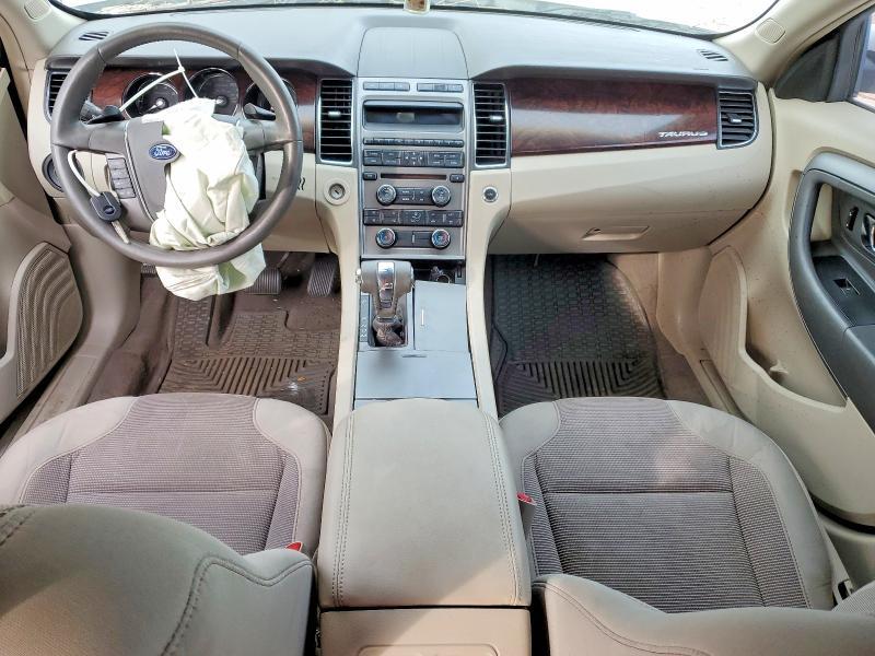 2010 Ford Taurus sel