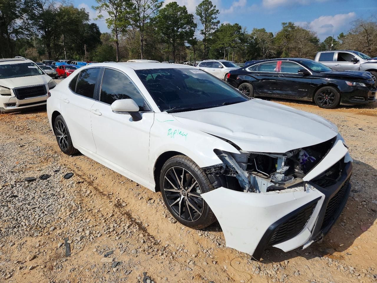 2022 Toyota Camry se