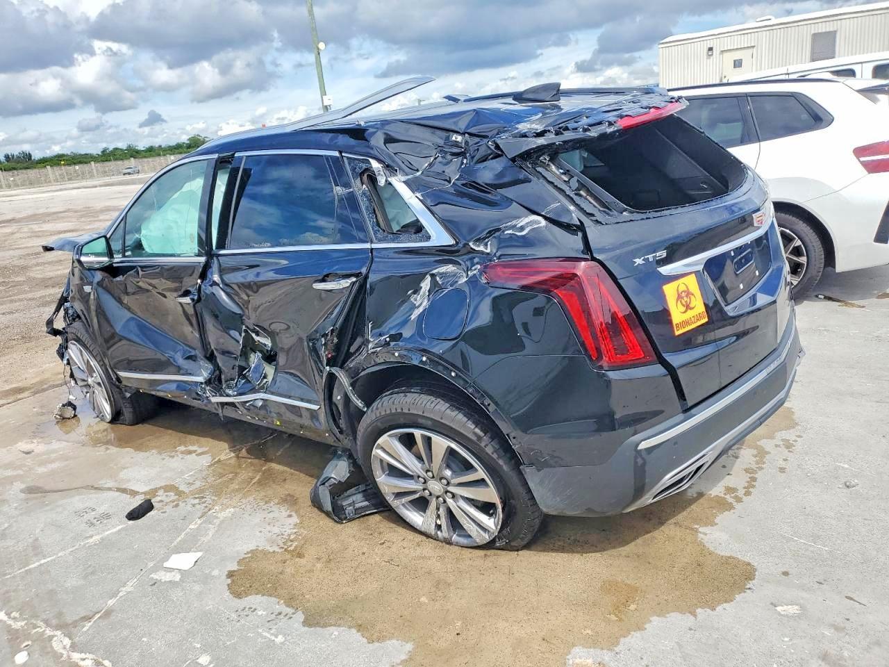 2025 Cadillac XT5 Premium Luxury