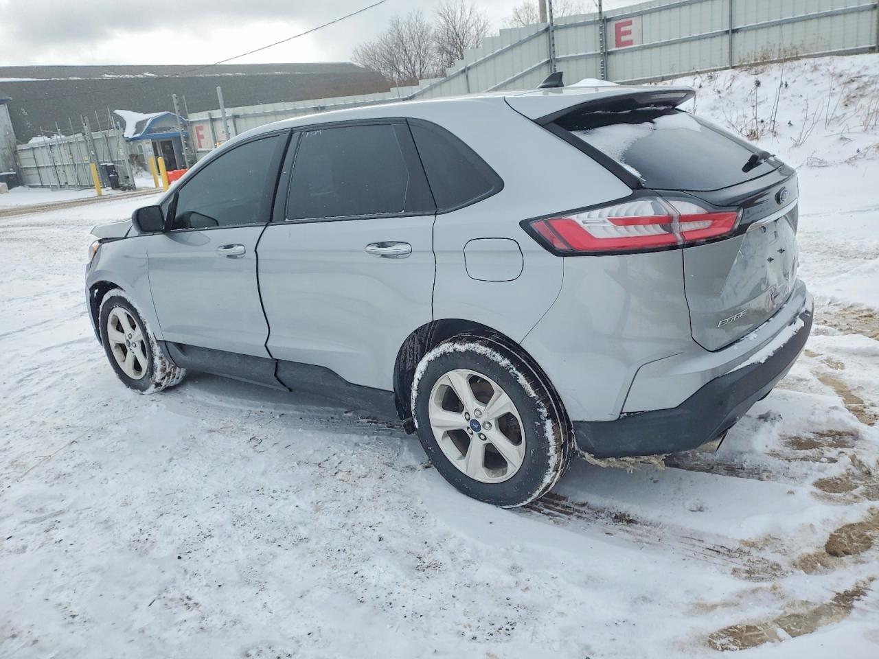 2020 Ford Edge se