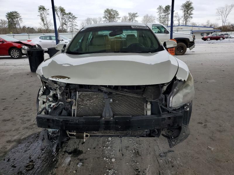 2014 Nissan Maxima s