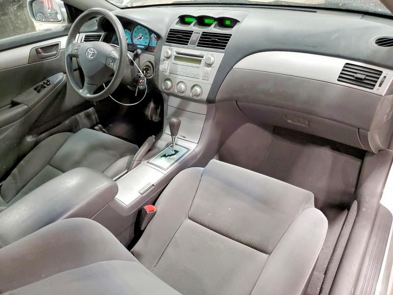 2006 Toyota Camry Solara se