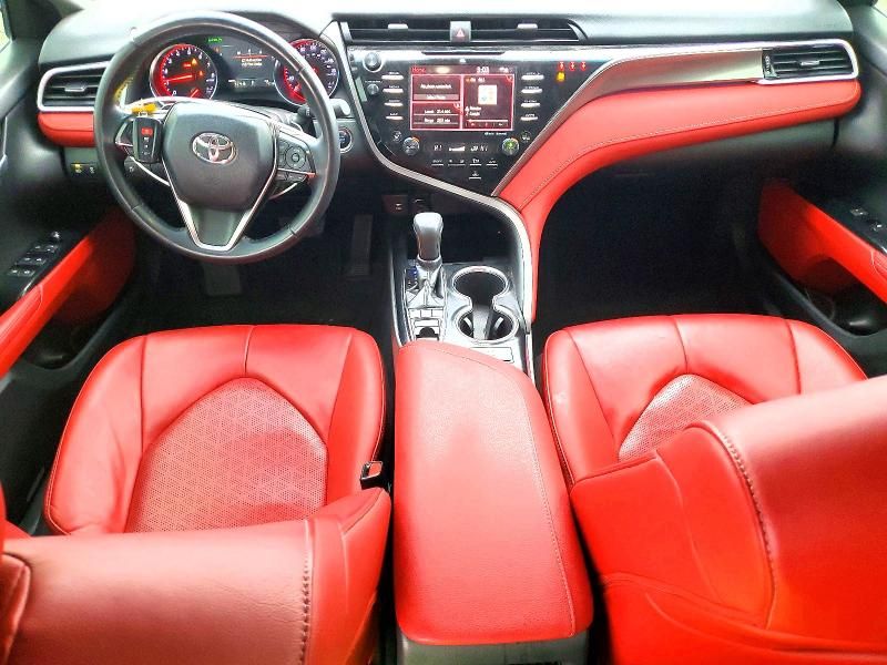 2018 Toyota Camry xse