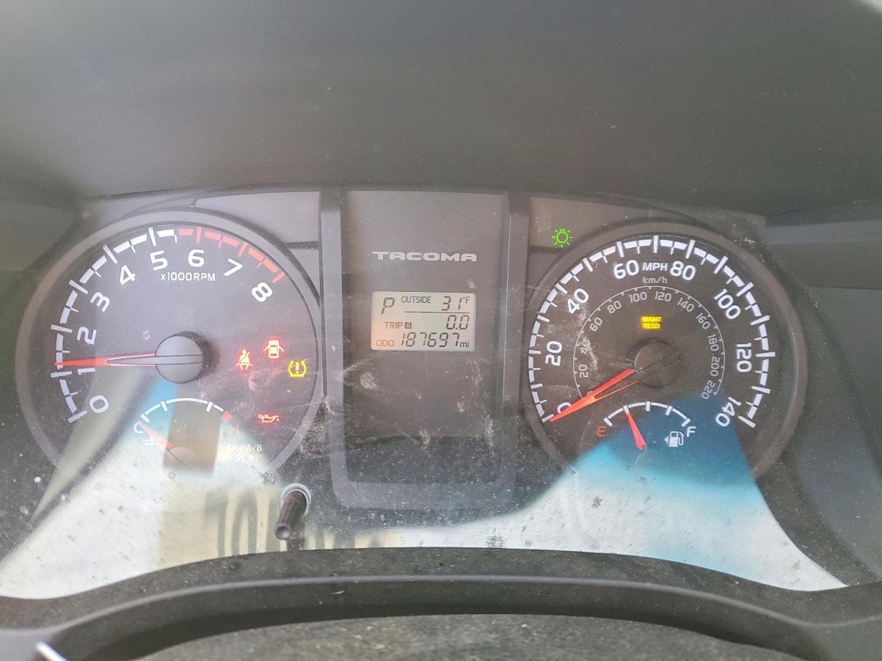 2017 Toyota Tacoma SR