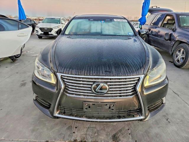 2013 Lexus LS