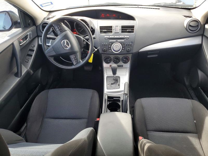 2011 Mazda 3 I