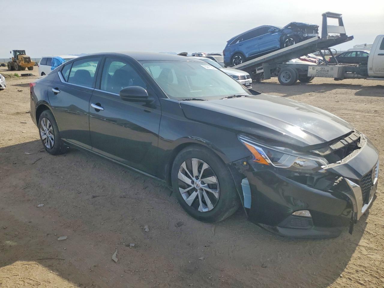 2019 Niss Altima 2.5 s