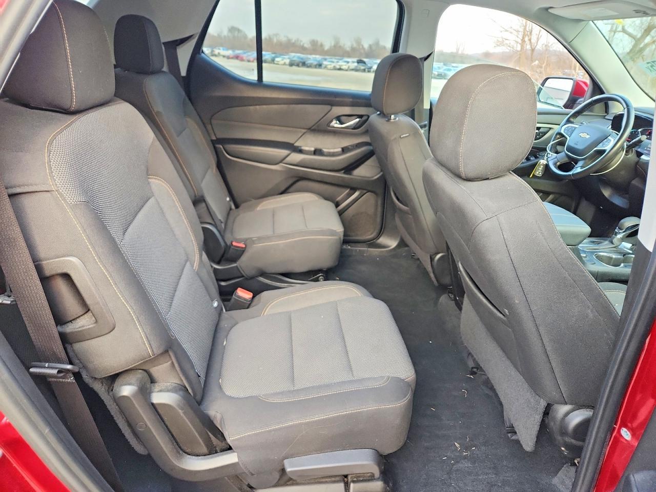 2021 Chevrolet Traverse lt