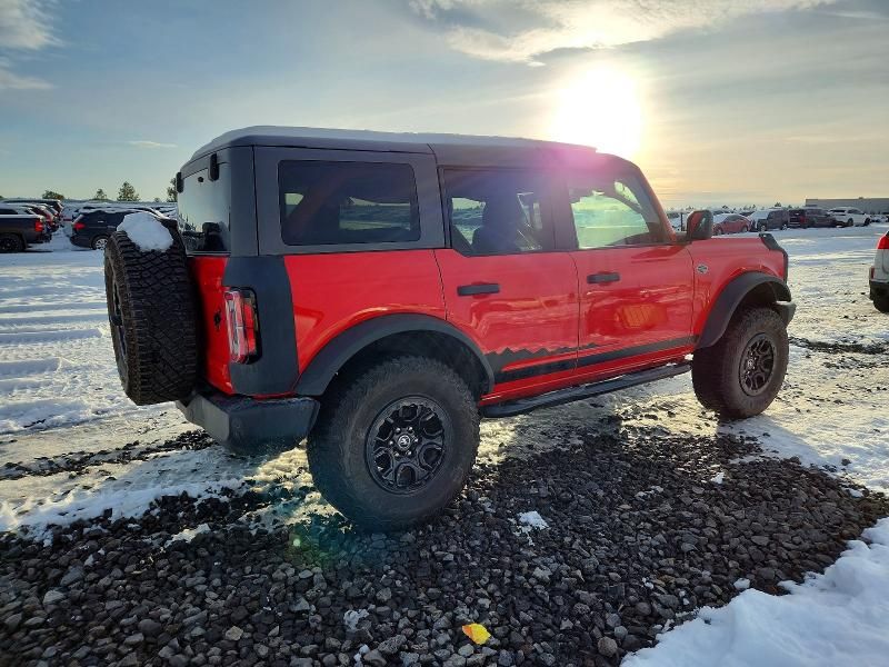 2022 Ford Bronco Base