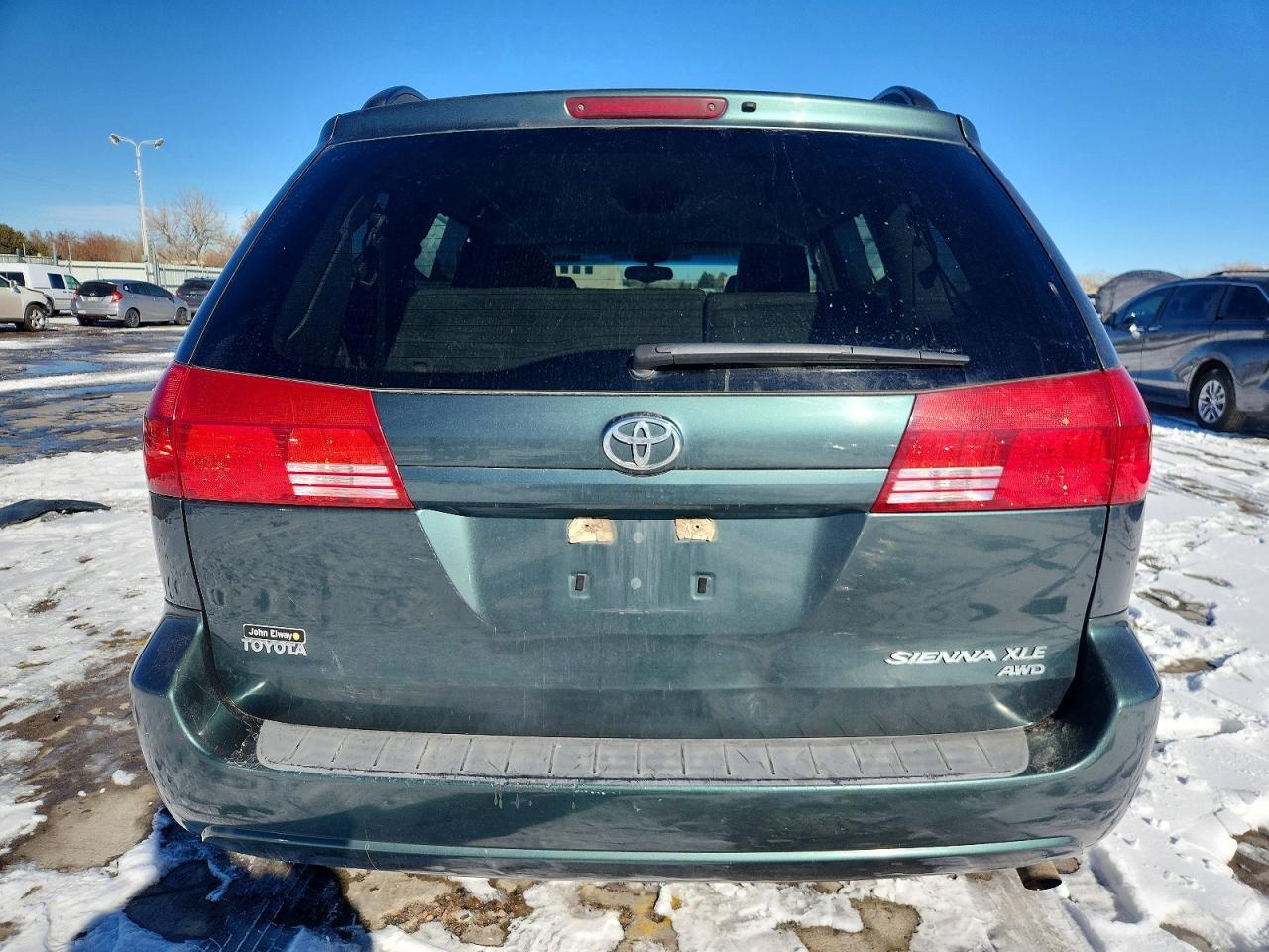 2004 Toyota Sienna xle