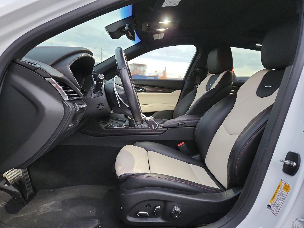 2023 Cadillac CT5 Sport