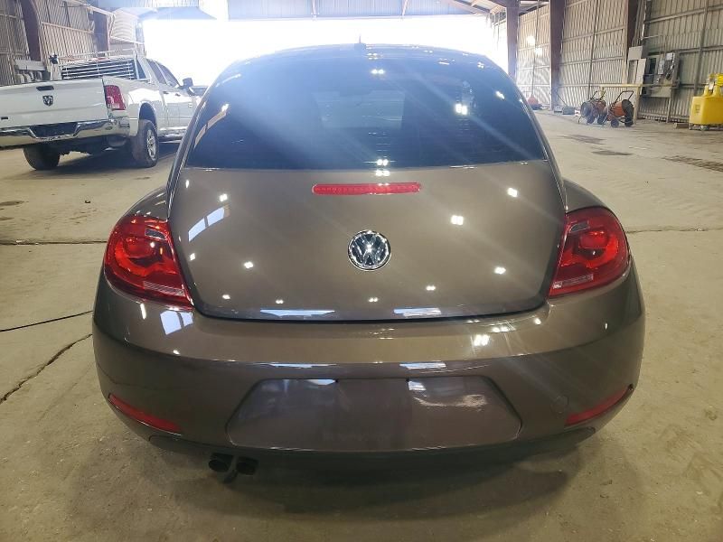 2013 Volkswagen Beetle