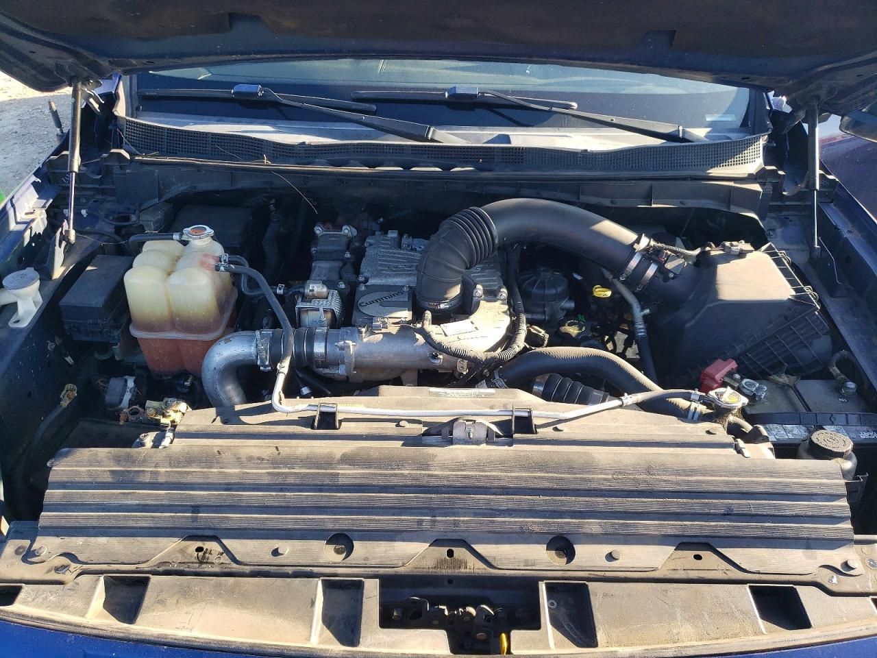 2016 Nissan Titan xd sl