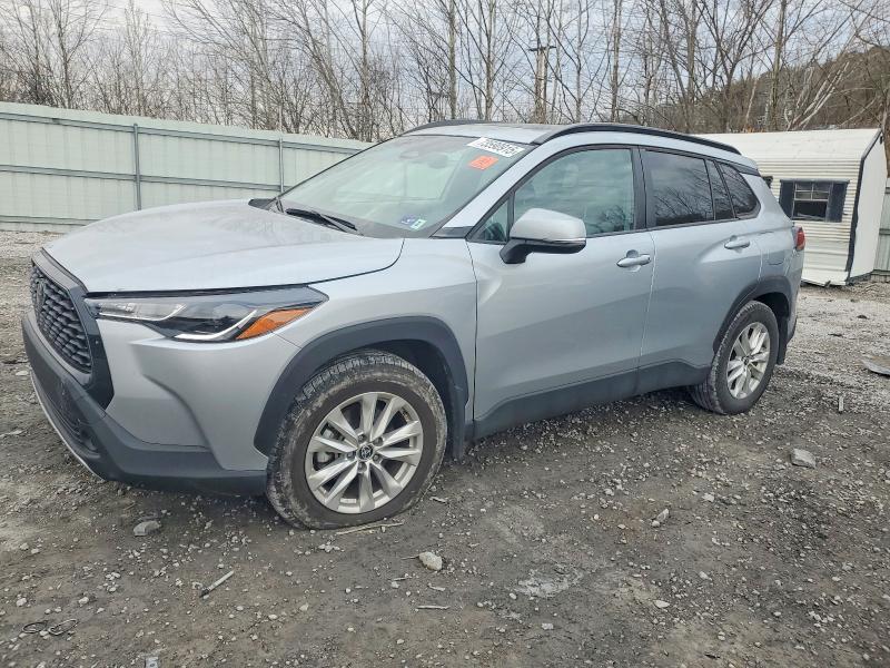 2023 Toyota Corolla Cross le