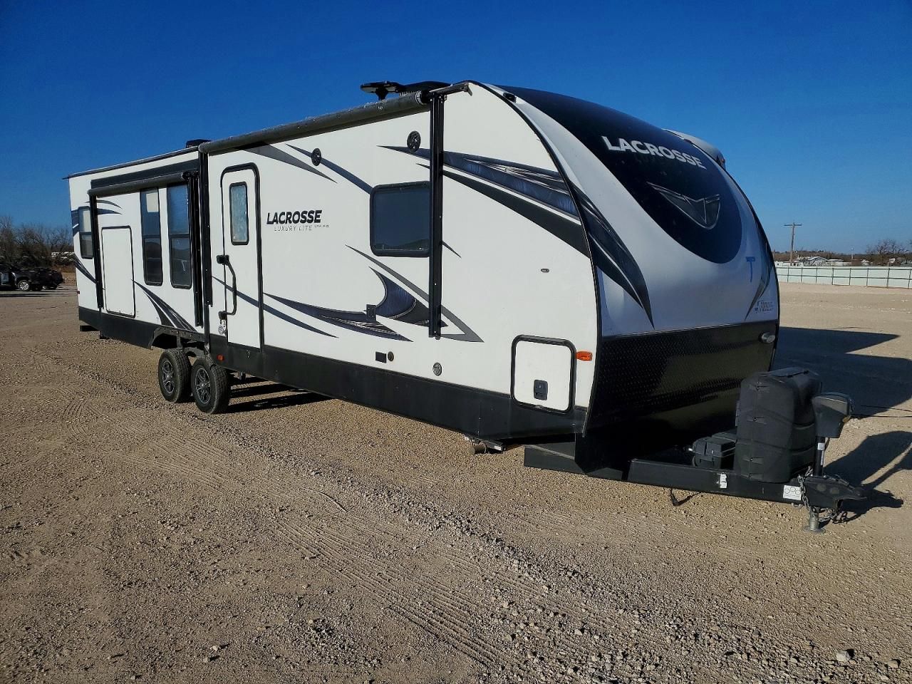 2020 Lacrosse 3399SE