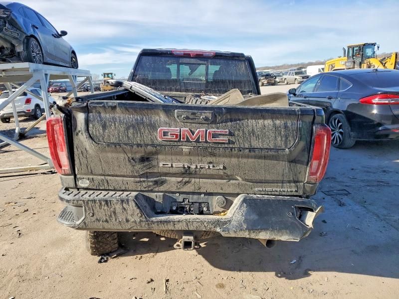 2022 GMC Sierra K2500 Denali