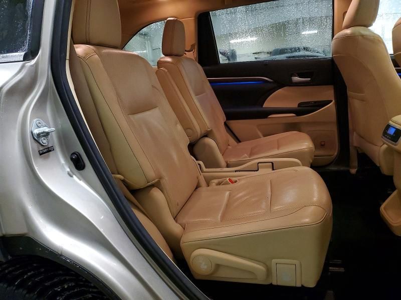 2014 Toyota Highlander Limited