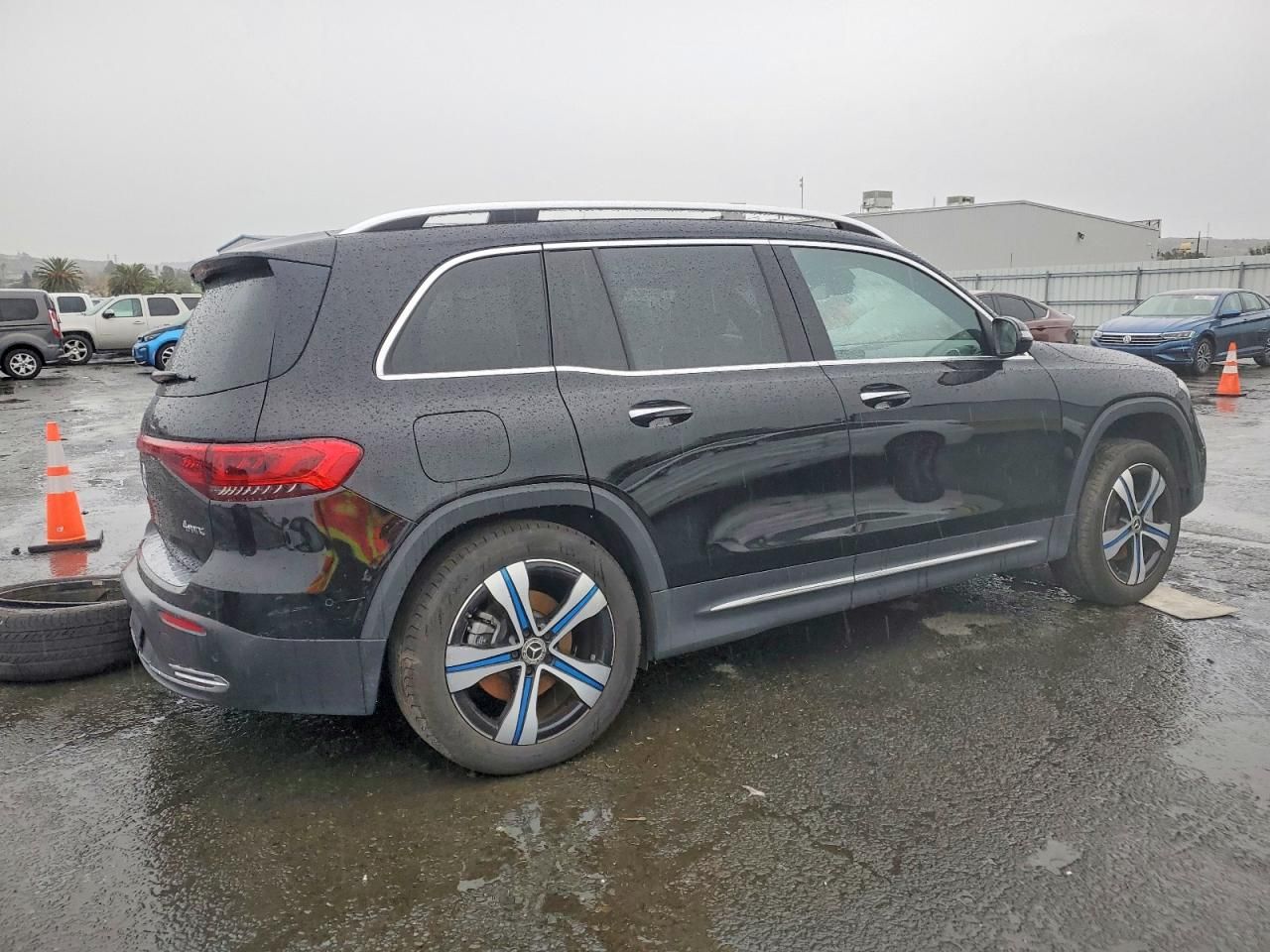 2023 Mercedes-Benz Eqb 300 4matic