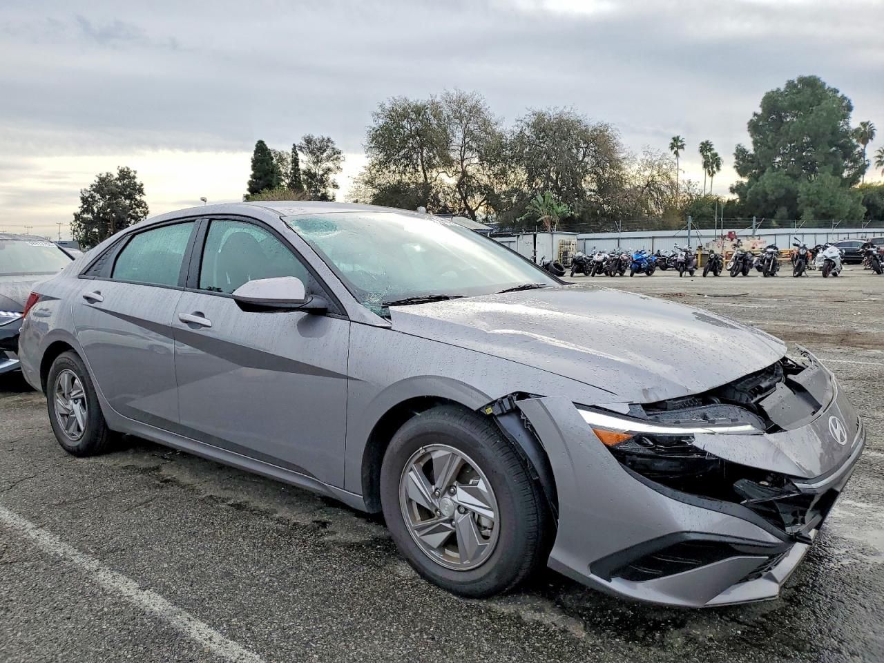2025 Hyundai Elantra se