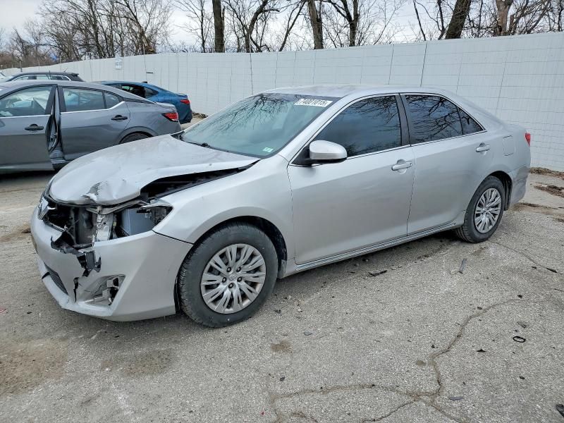 2013 Toyota Camry l