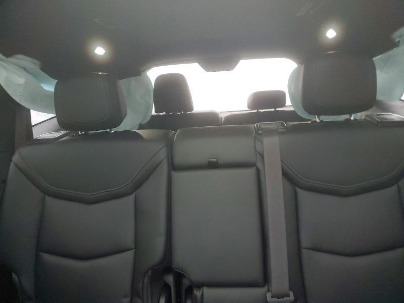 2025 Cadillac XT6 Luxury