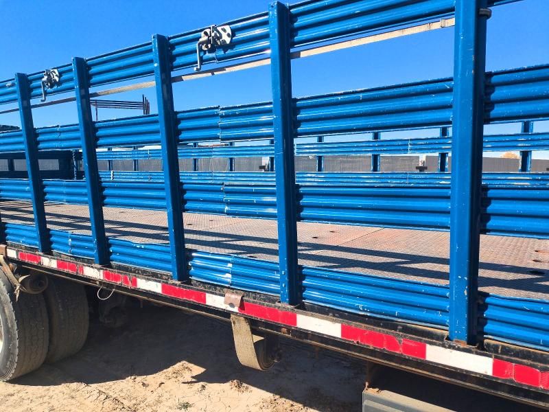 2016 Freightliner Business Class M2 Flatbed Truck