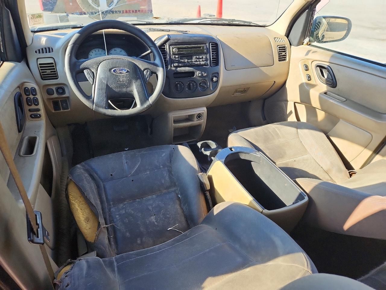 2004 Ford Escape xls