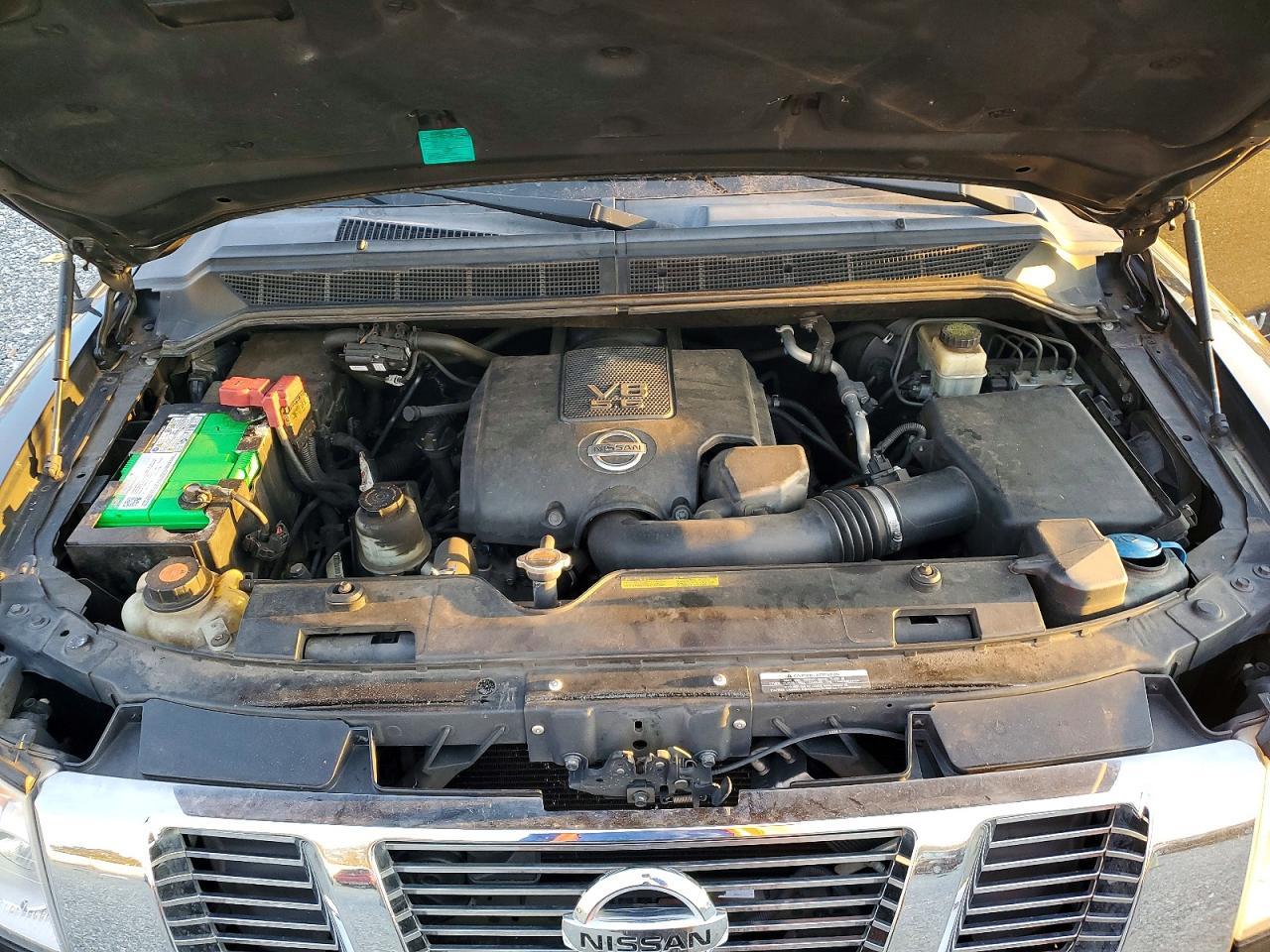 2014 Nissan Titan s